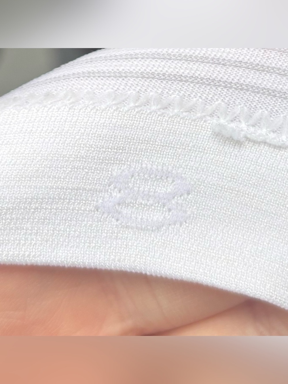 Lululemon Swiftly Tech Short Sleeve Shirt In White Size 8 - Picture 5 of 5